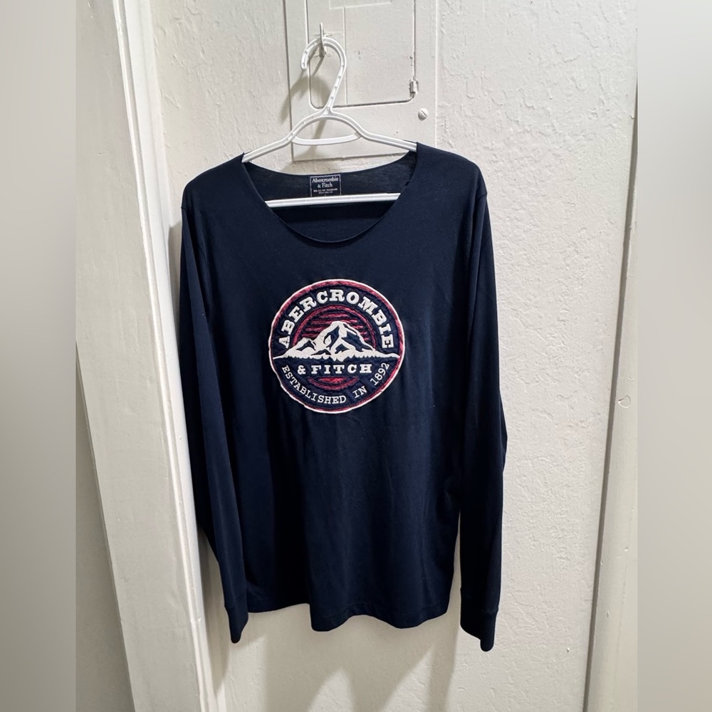 Abercrombie & Fitch Dark Blue Graphic Long Sleeve Tee